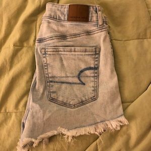 Light Washed AE Shorts